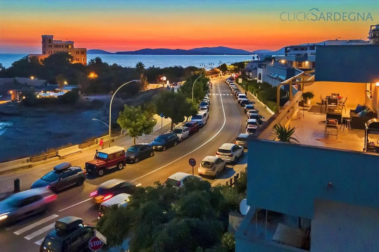 Valencia Penthouse With Spectacular Beachfront Terraces Wifi, Air Conditioning, Close To Beaches Alghero Apartment