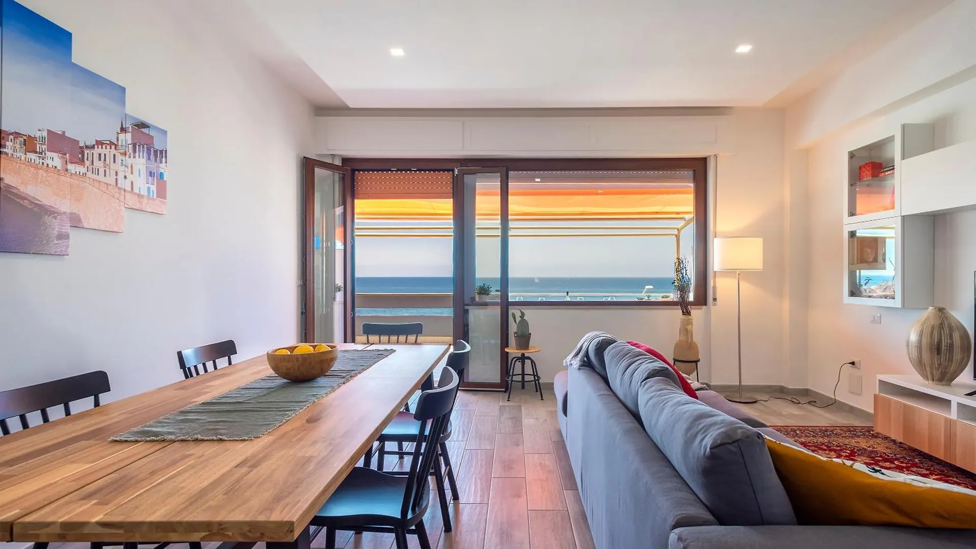 Valencia Penthouse With Spectacular Beachfront Terraces Wifi, Air Conditioning, Close To Beaches Alghero